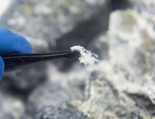 What To Do If You Accidentally Disturb Suspected Asbestos During a DIY Project